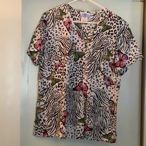 SB Scrubs women’s scrub top